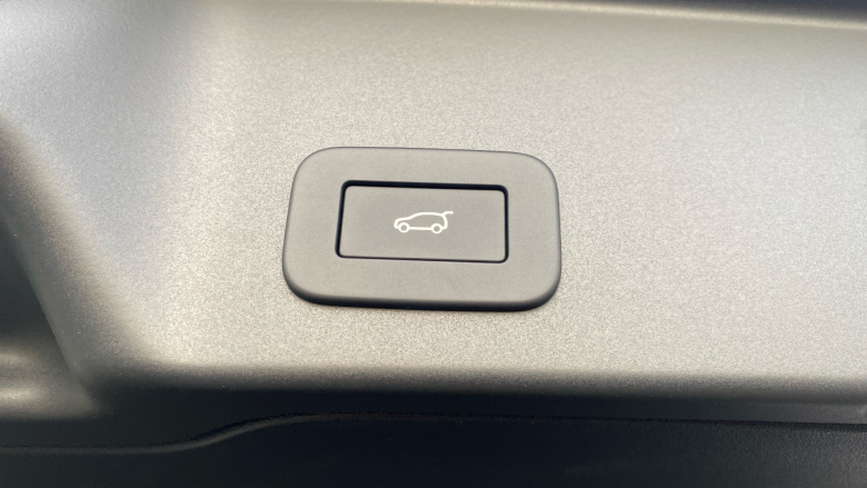 Land Rover Range Rover Evoque 1.5 P270e Edition 5dr Auto Hatchback